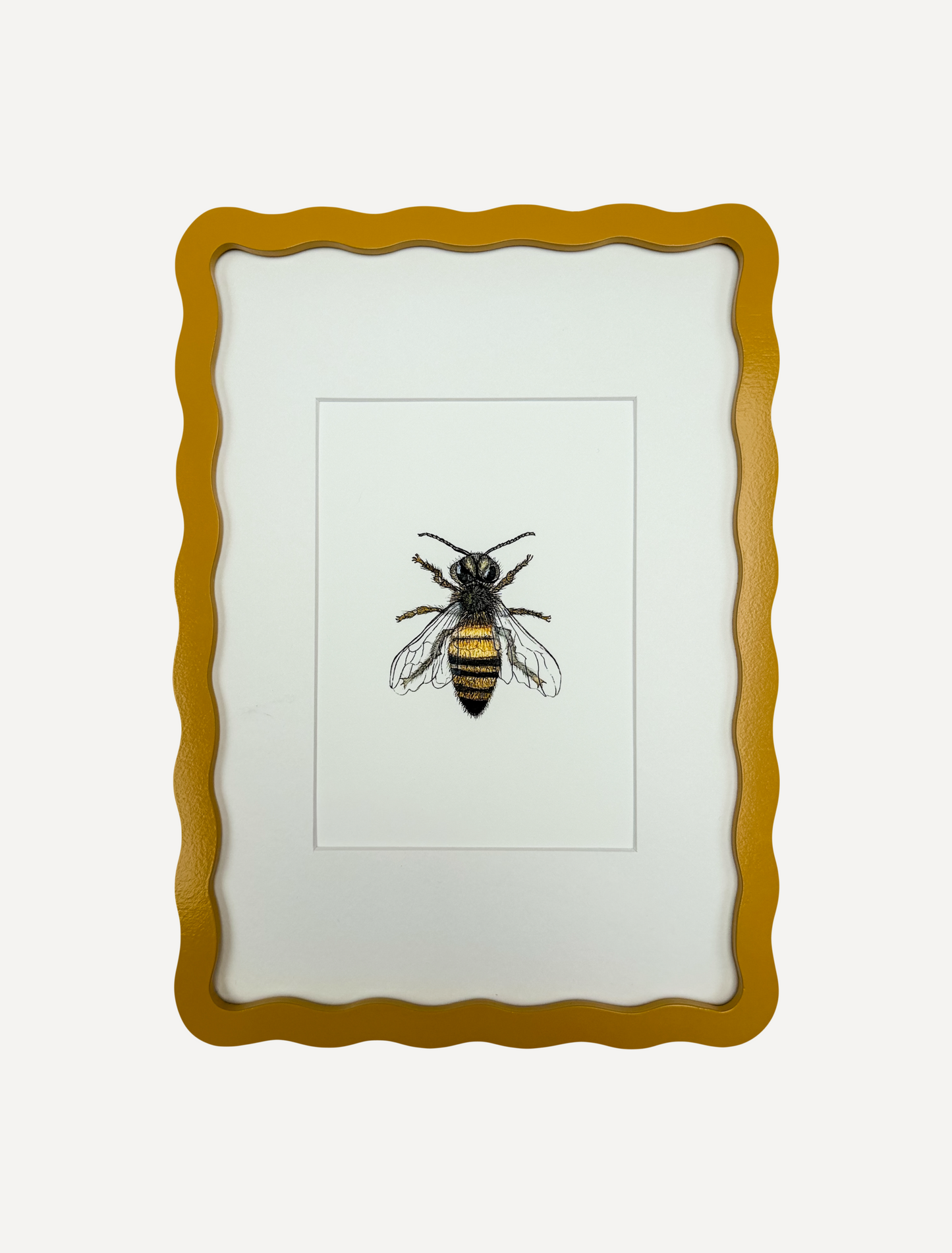 BEE Sarah Smith x Alma Frames