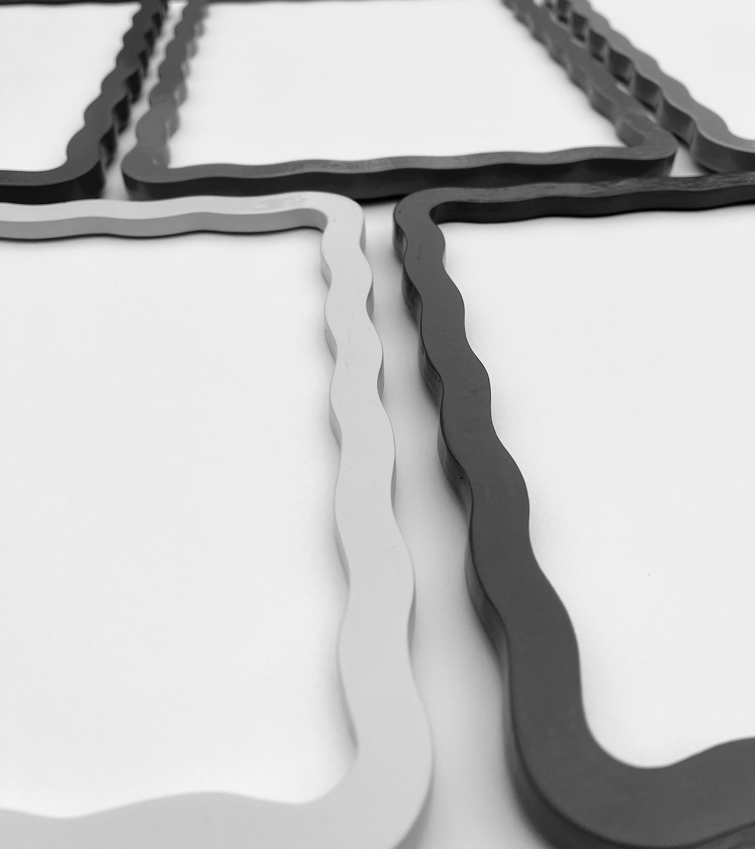 A4 wiggle frames in black and white
