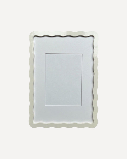 Soft White A4 Wiggle Frame