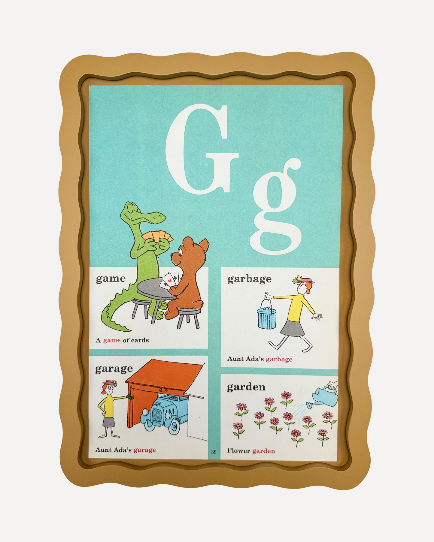 Alma x Fynd Homeware Vintage Cat In The Hat Letters