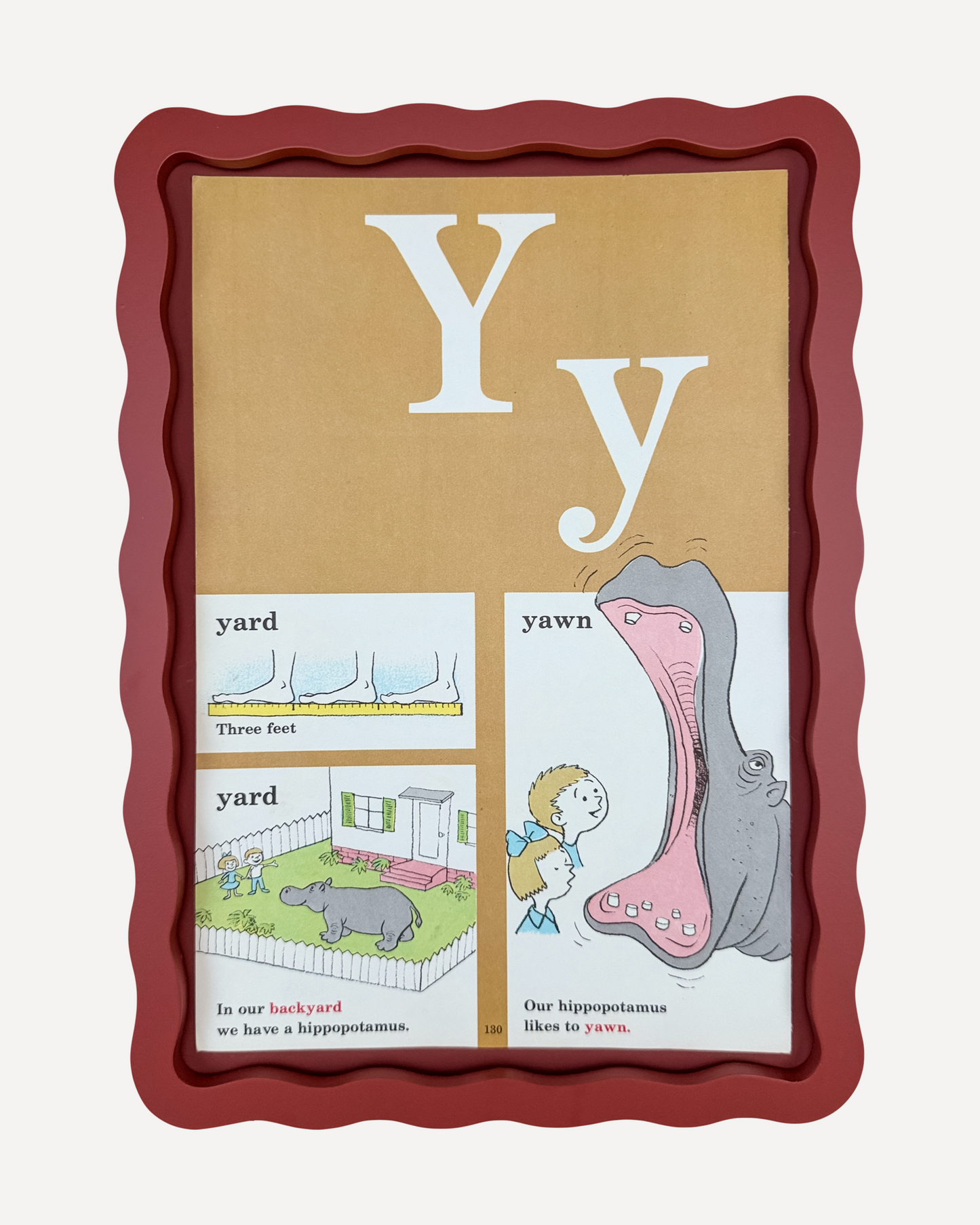 Alma x Fynd Homeware Vintage Cat In The Hat Letters