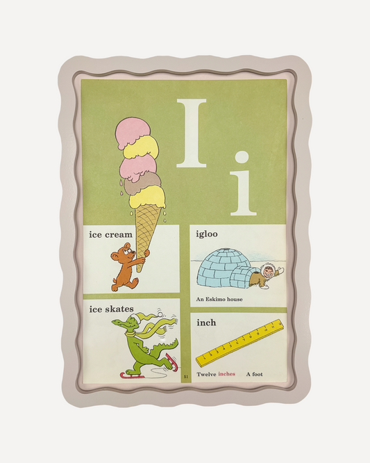 Alma x Fynd Homeware Vintage Cat In The Hat Letters