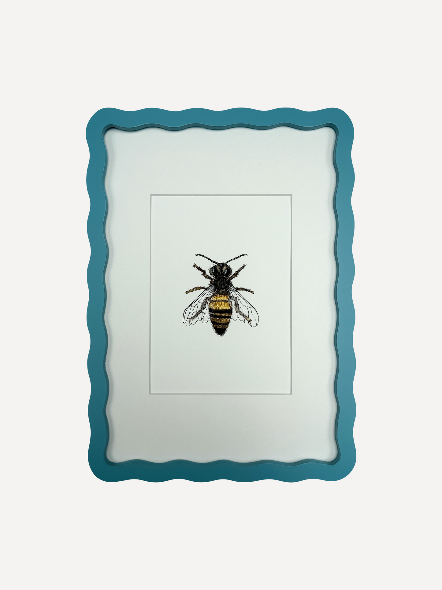 BEE Sarah Smith x Alma Frames