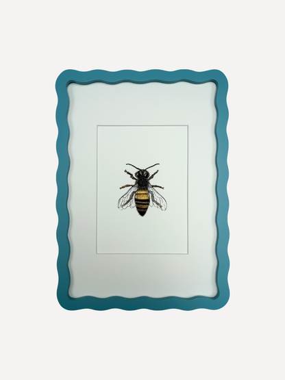 BEE Sarah Smith x Alma Frames