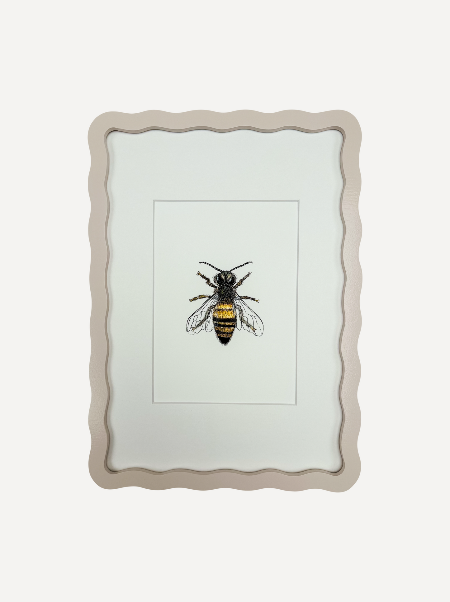 BEE Sarah Smith x Alma Frames