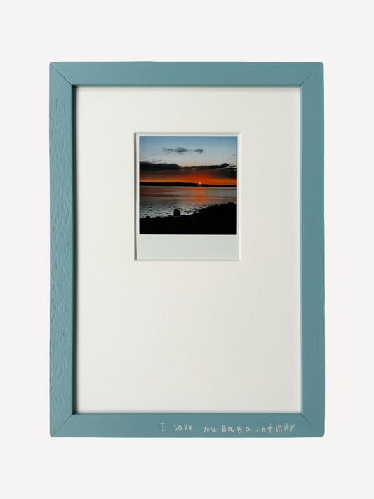 The Infinity Frame A5