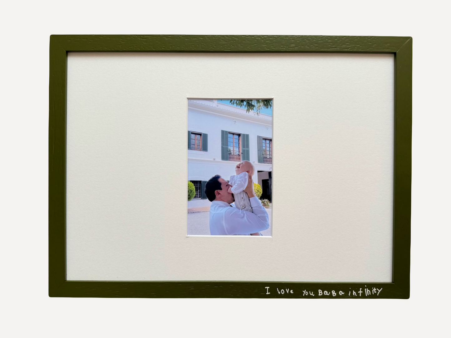 The Infinity Frame